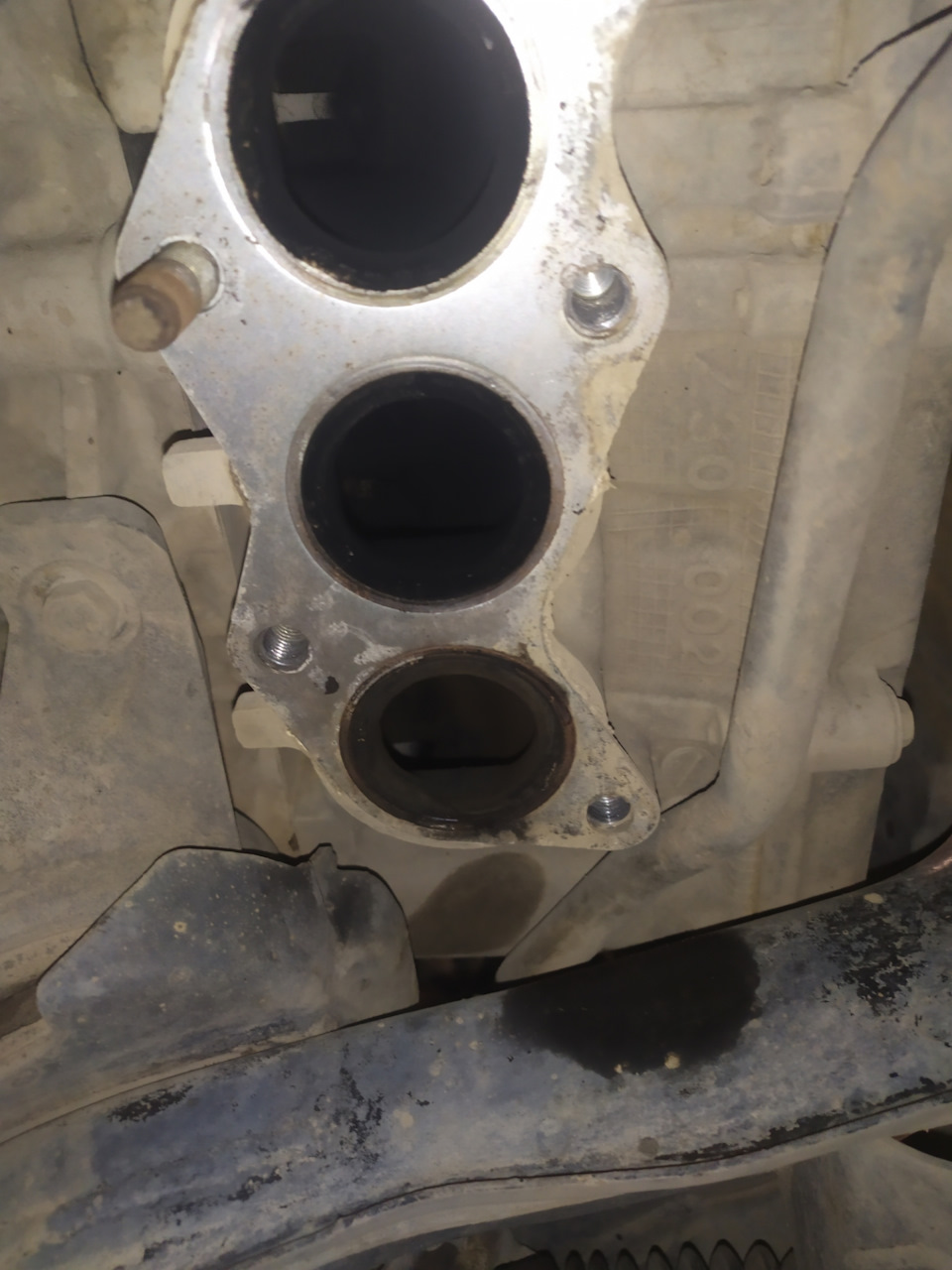 Неравномерный нагар — Subaru Tribeca B9, 3 л, 2005 года | визит на ...