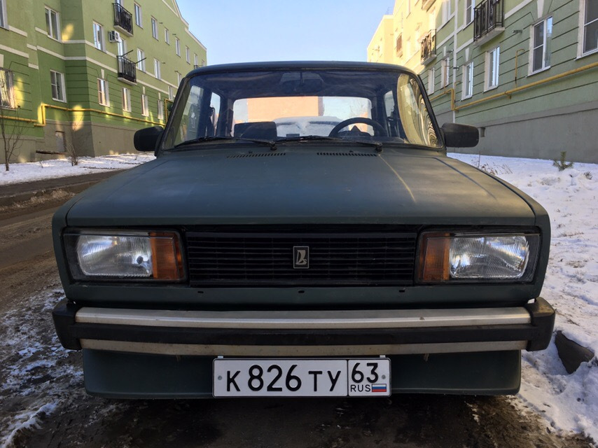 лада 2107 и 2105. бампер ваз 2107 2105. бампер от ваз 2105. ваз 2105 с черными бамперами. ваз 2107 с бампером от ваз 2105.