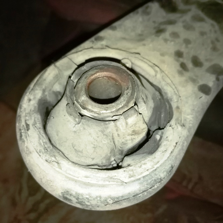 Замена саленблока — Toyota Succeed, 1,5 л, 2003 года | своими руками ...