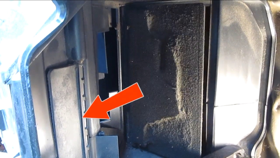 Да будет «Ташкент»))) при включении обдува лобового стекла из средних ...