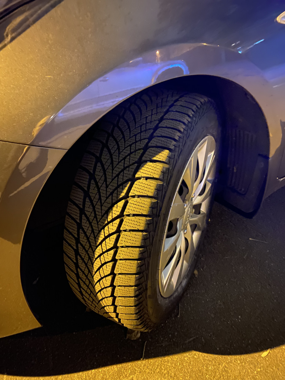 Новая липучка Goodyear UltraGrip Ice 2 — KIA Ceed (2G), 1,6 л, 2015 ...