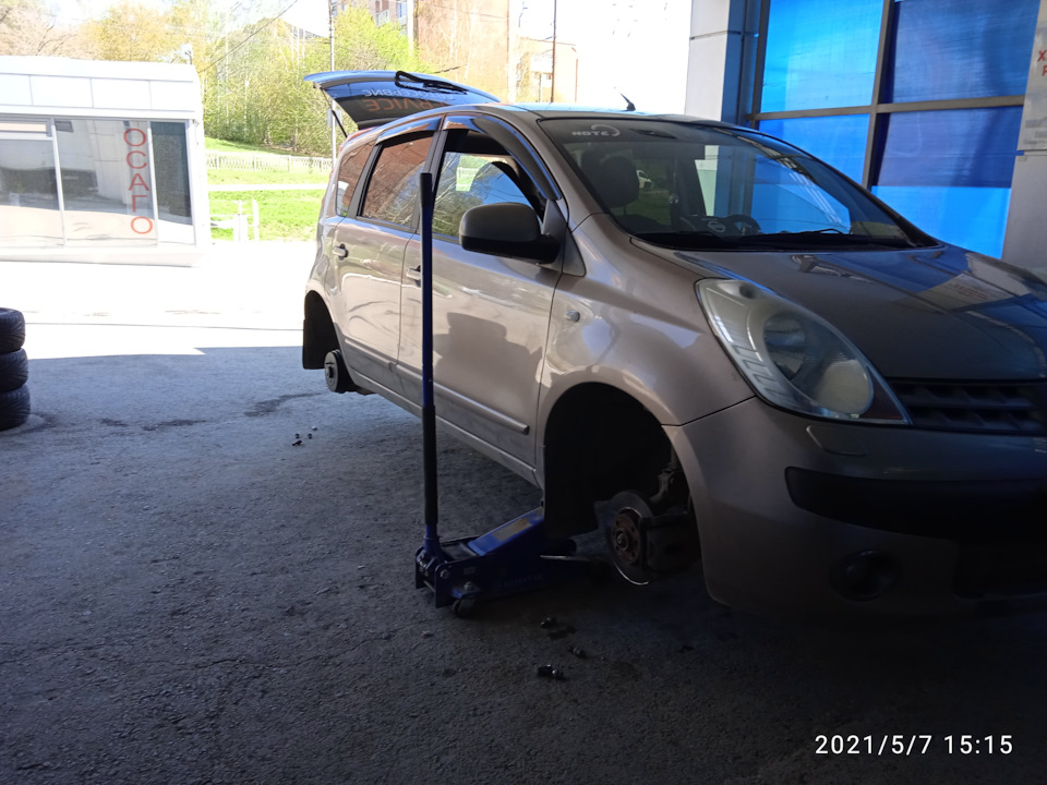 Новая летняя резина. — Nissan Note (1G), 1,6 л, 2007 года | шины | DRIVE2