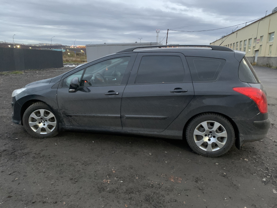 Колпаки и колпачки — Peugeot 308 SW (1G), 1,6 л, 2009 года | колёсные ...