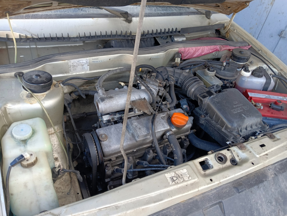 Новый датчик скорости, шланг вентиляции картера, проверка меток грм ...