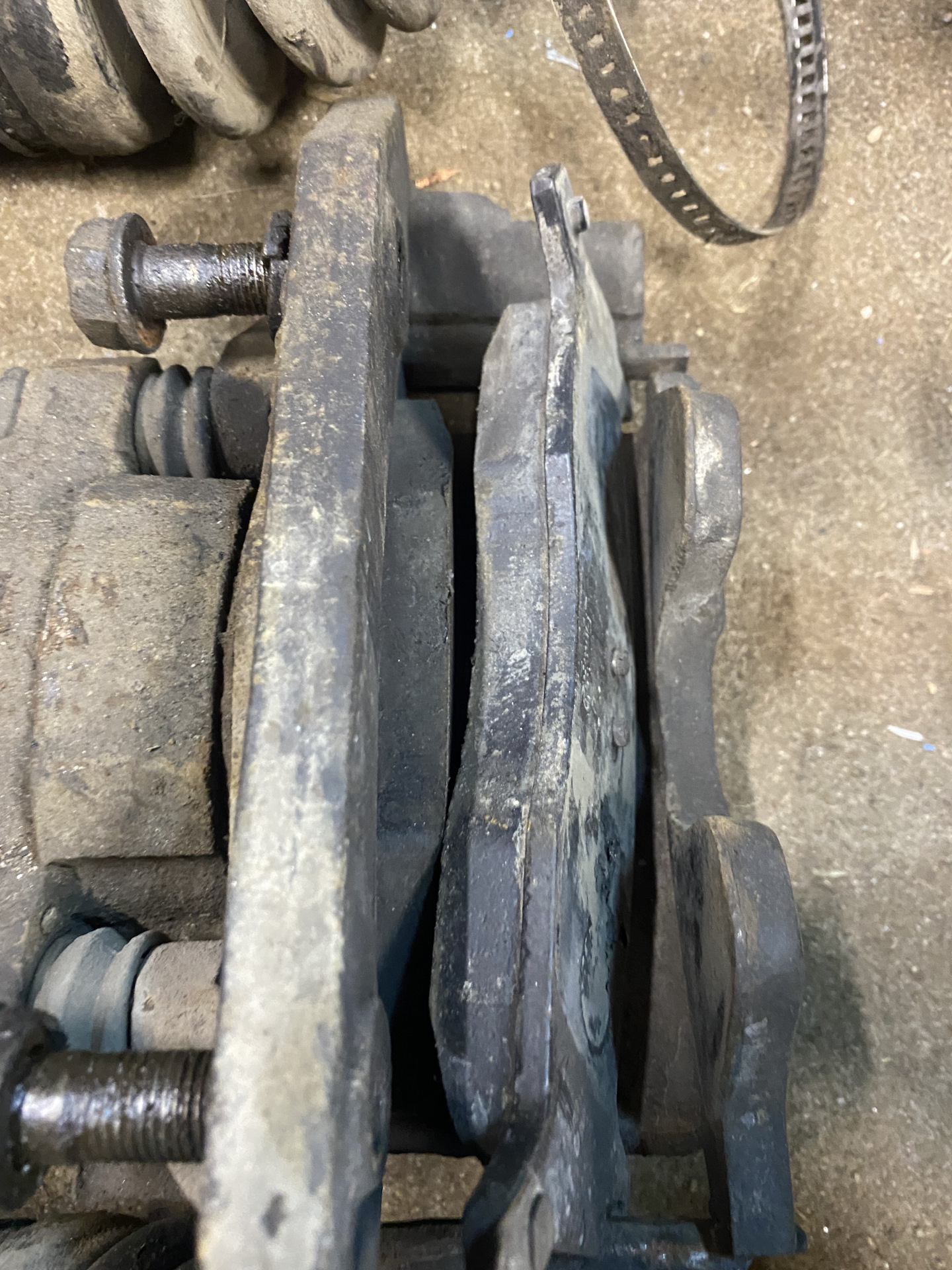 Ремонт и переделка передней подвески от нивы — KIA Sportage (1G), 2 л ...