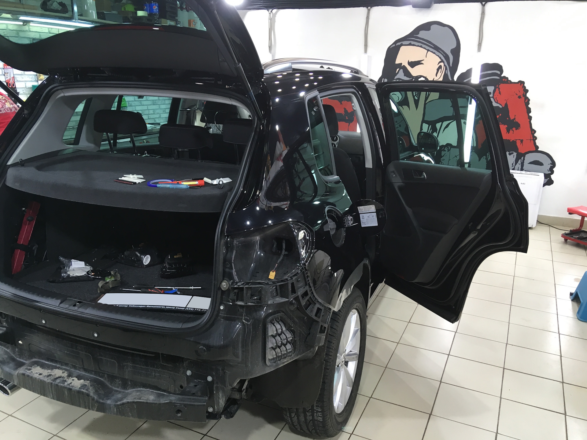 Оклейка автомобиля полиуретановой пленкой Suntek (Завершение ...