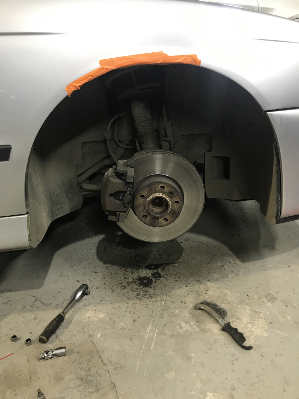 Ремонт амортизатора КОНИ. — BMW 5 series (E39), 3 л, 2003 года | своими ...