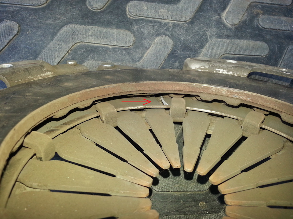 Буксует и не отключается сцепление ВАЗ21911 — DRIVE2