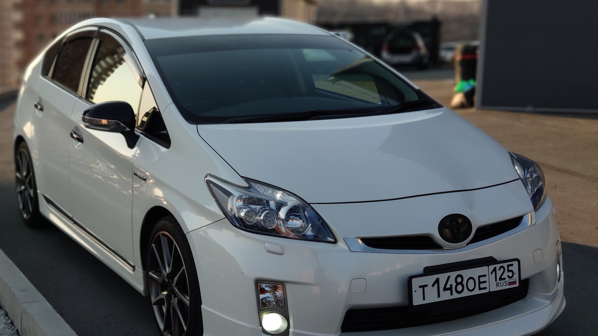 Toyota Prius (30) 1.8 гибридный 2011 | на DRIVE2