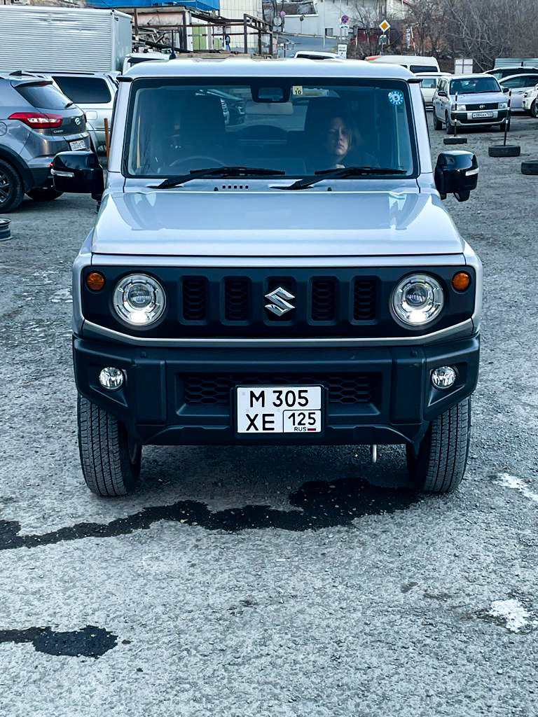 О том как я Jimny на учет ставил и трудности подбора резины на сток. —  Suzuki Jimny (2018), 0,7 л, 2019 года | колёсные диски | DRIVE2