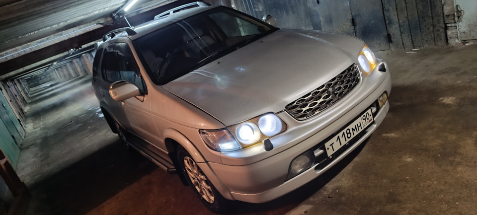 Фото в бортжурнале Nissan R'nessa