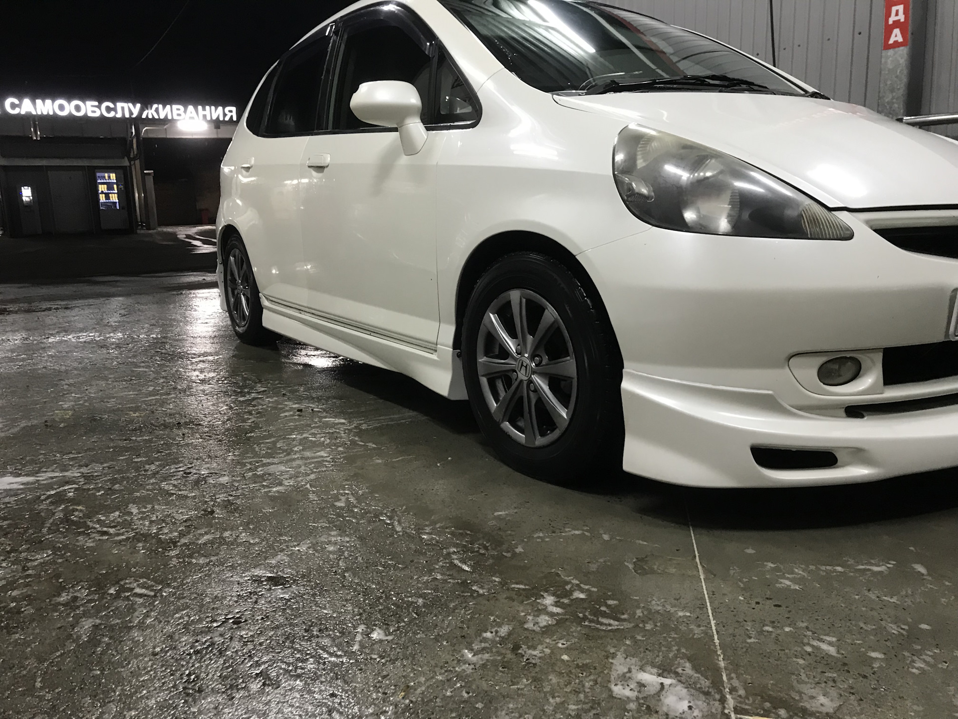 Honda fit gd. Honda Fit gd1. Honda Fit gd1 Mugen. Honda Fit 1 Mugen. Обвес Mugen Honda Fit gd1.