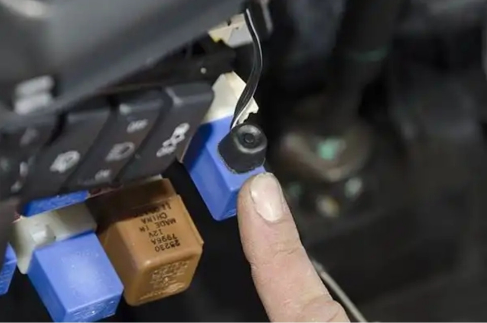 Авто закрывание дверей — Nissan Sentra (B17), 1,6 л, 2016 года | просто ...