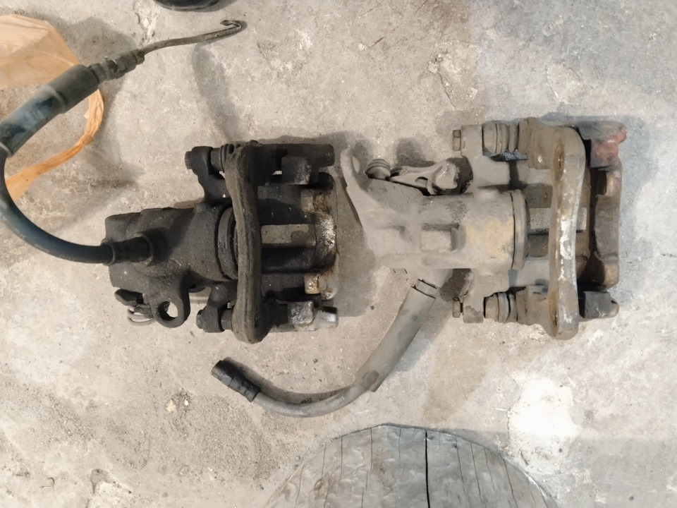 Суппорта задние Ауди 100 с4. Б/у | 3 000 ₽ в городе Воронеж | DRIVE2