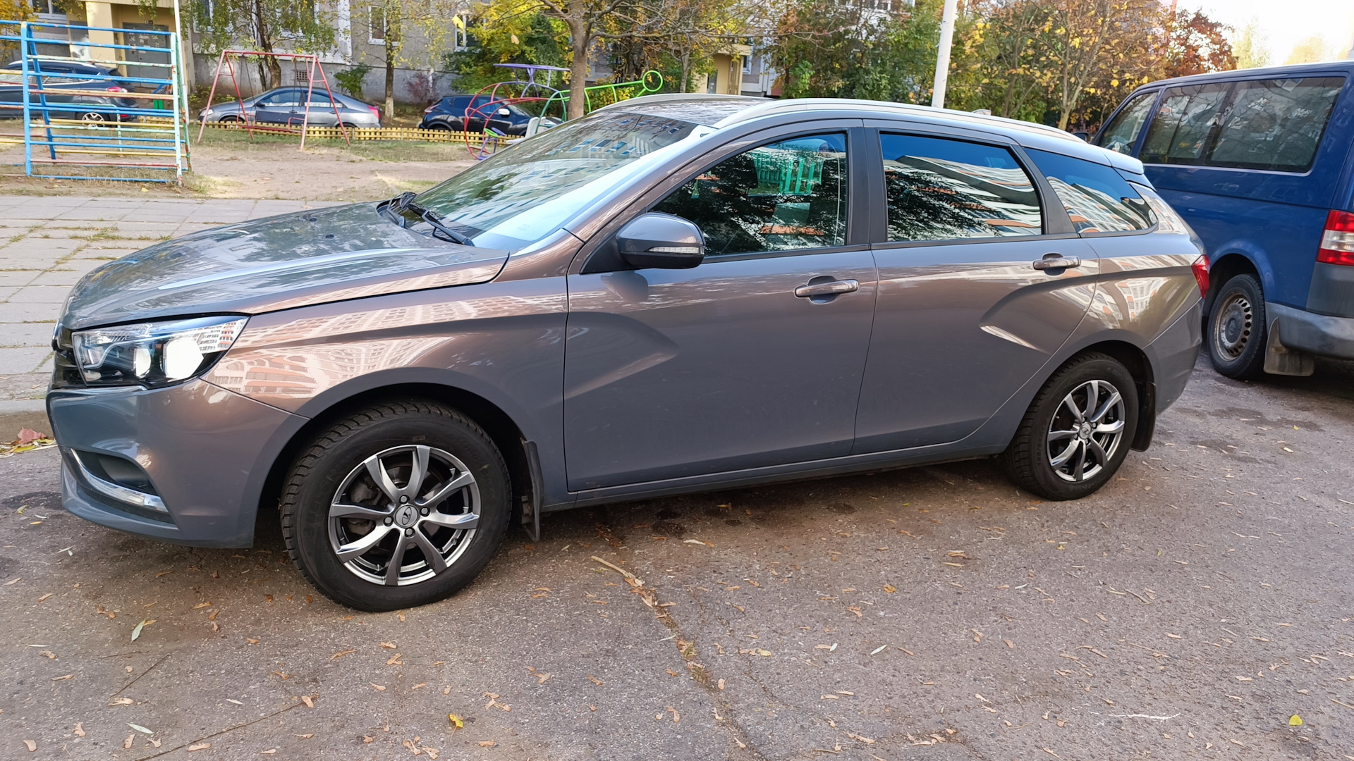 Покупка новых литых дисков iFree Дайс (КС696) — Lada Vesta SW (1G), 1,8 ...