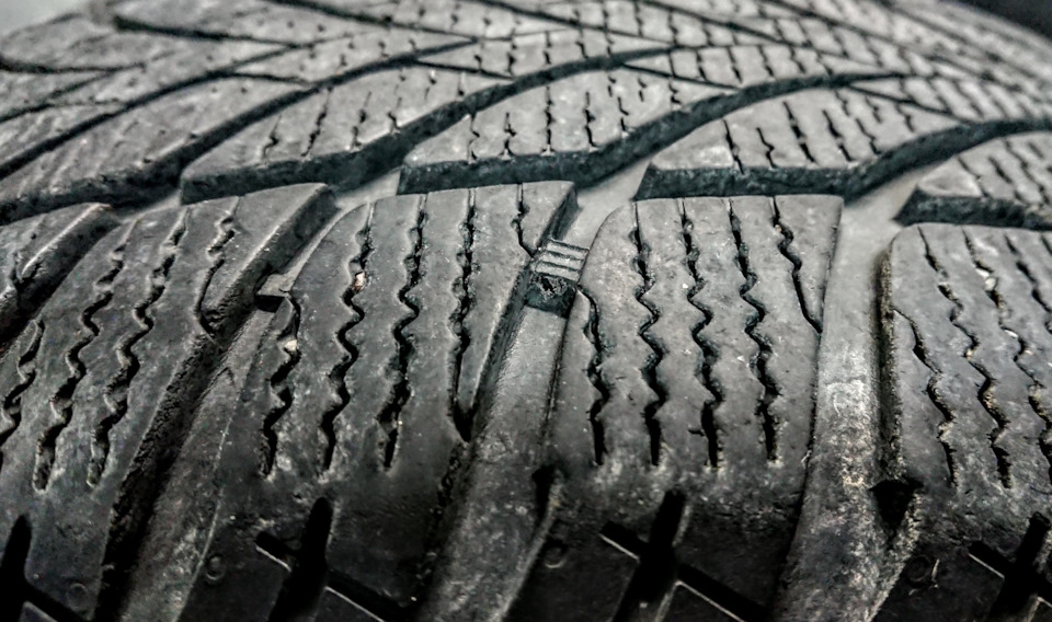 Шины зимние нешипованные Goodyear 215/65 R16. Б/у | 16 000 ₽ в городе ...