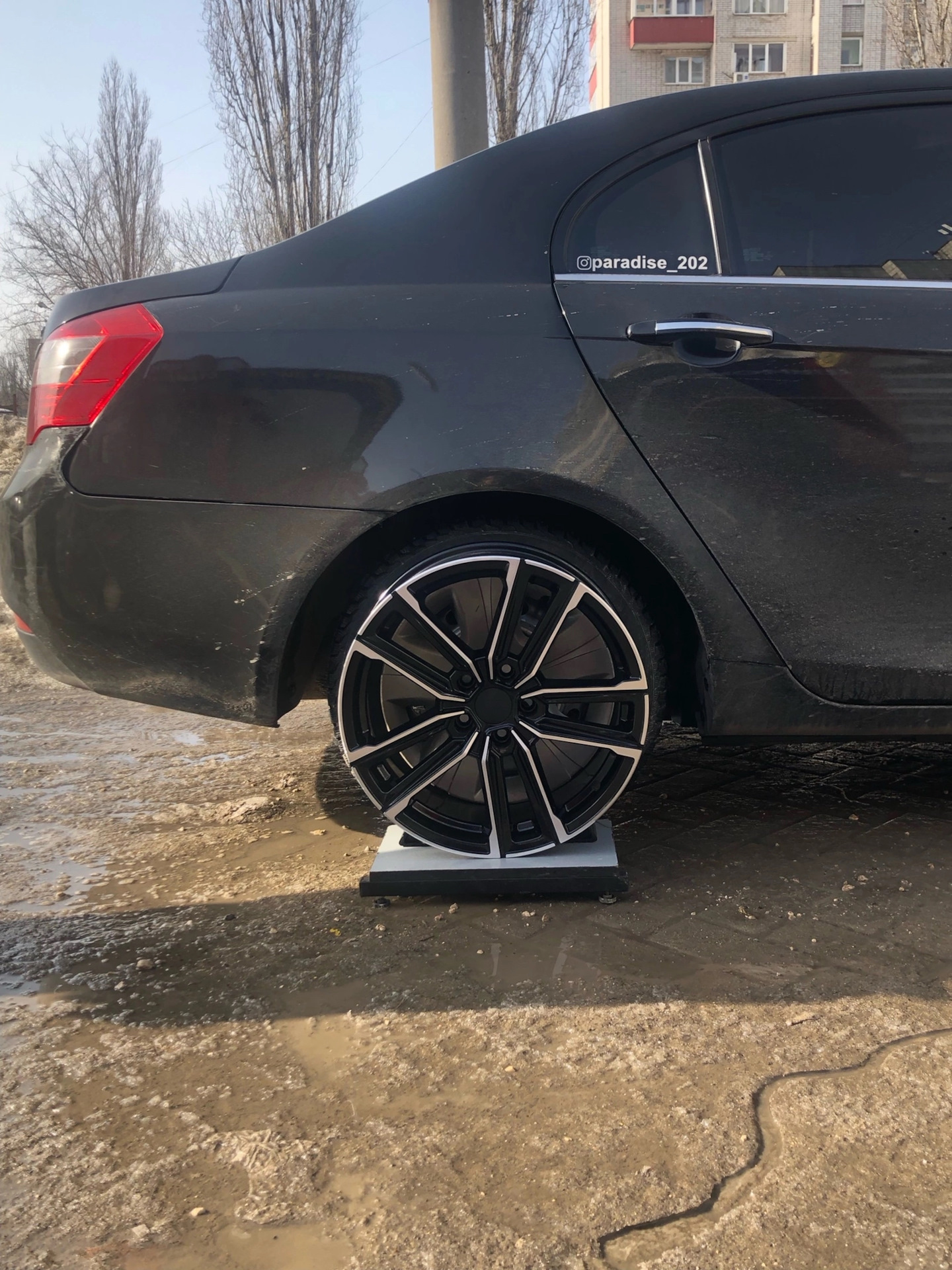 Выбор дисков на Geely Emgrand — Geely Emgrand EC7 FE-1, 1,8 л, 2014 ...