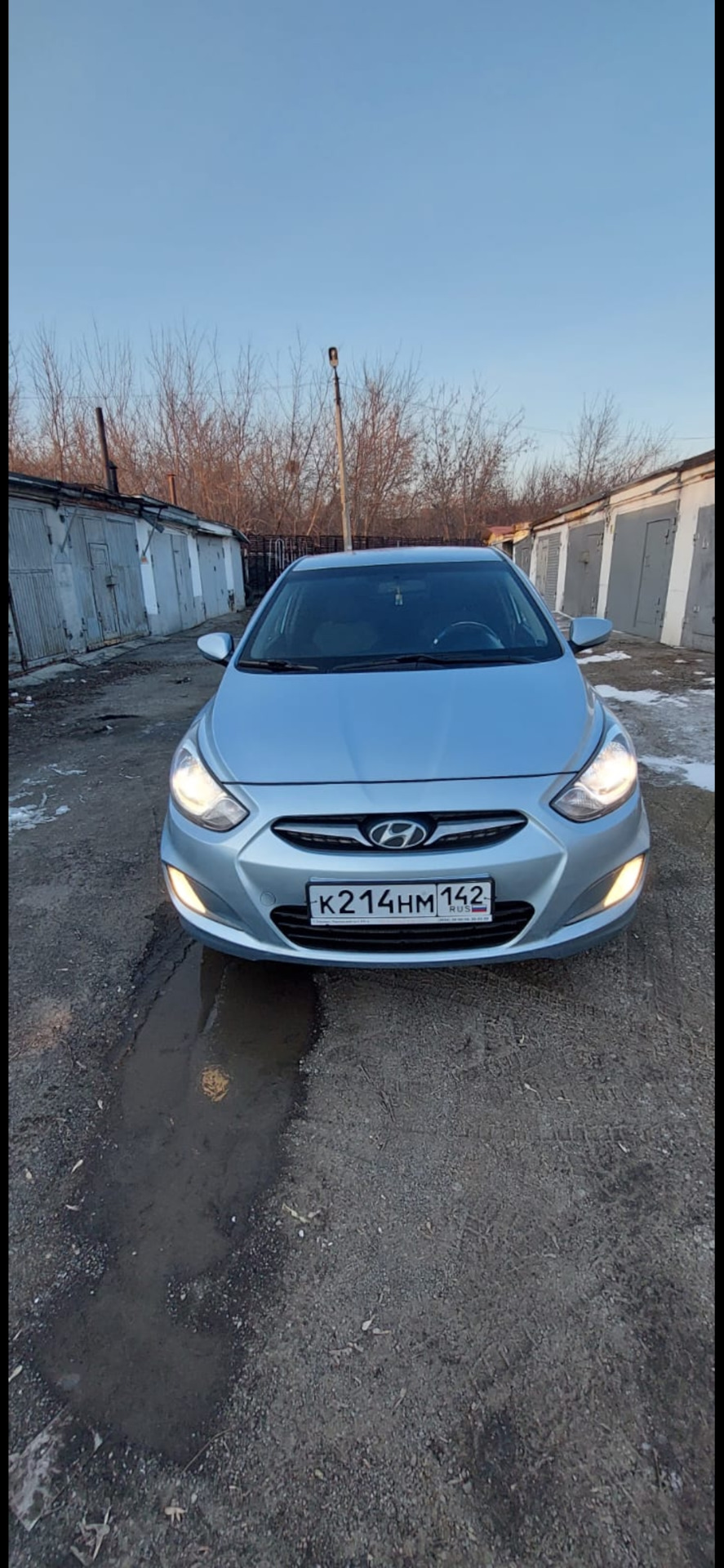 Продажа — Hyundai Solaris, 1,4 л, 2011 года | продажа машины | DRIVE2