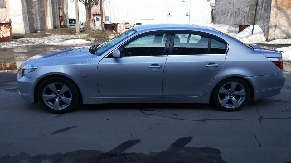 BMW 5 series Xdrive 3.0 бенз.