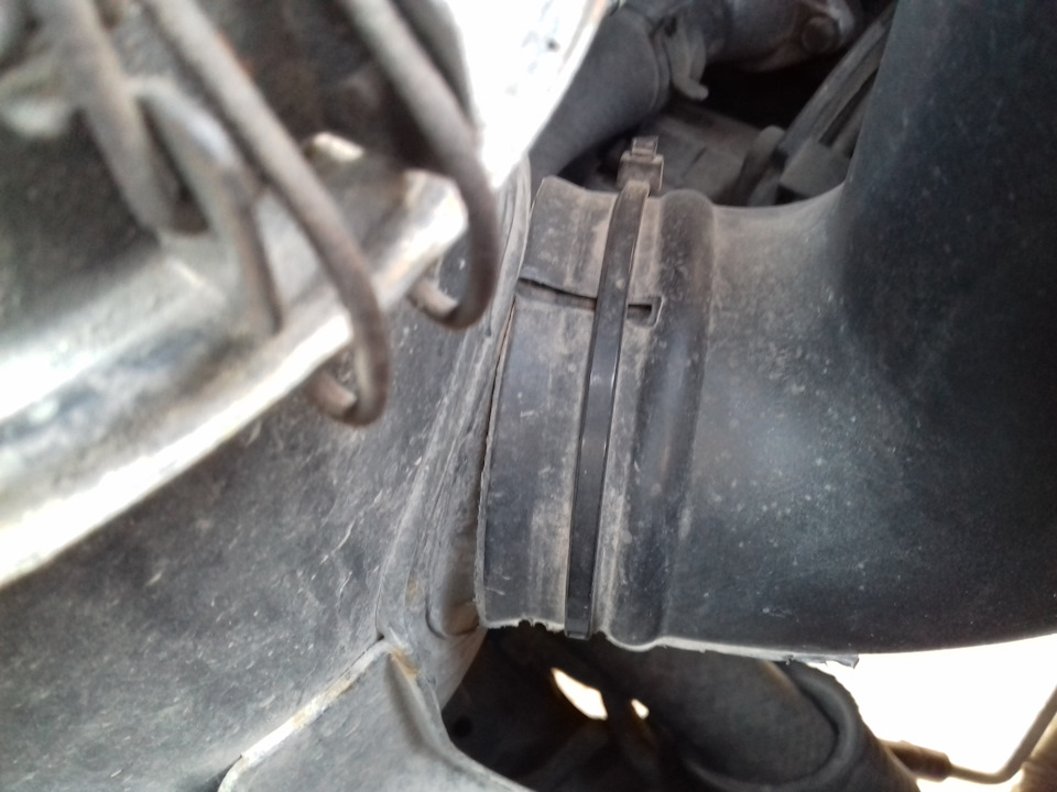 Замена моторного масла и мелочь для эстетичного вида — Mitsubishi ...