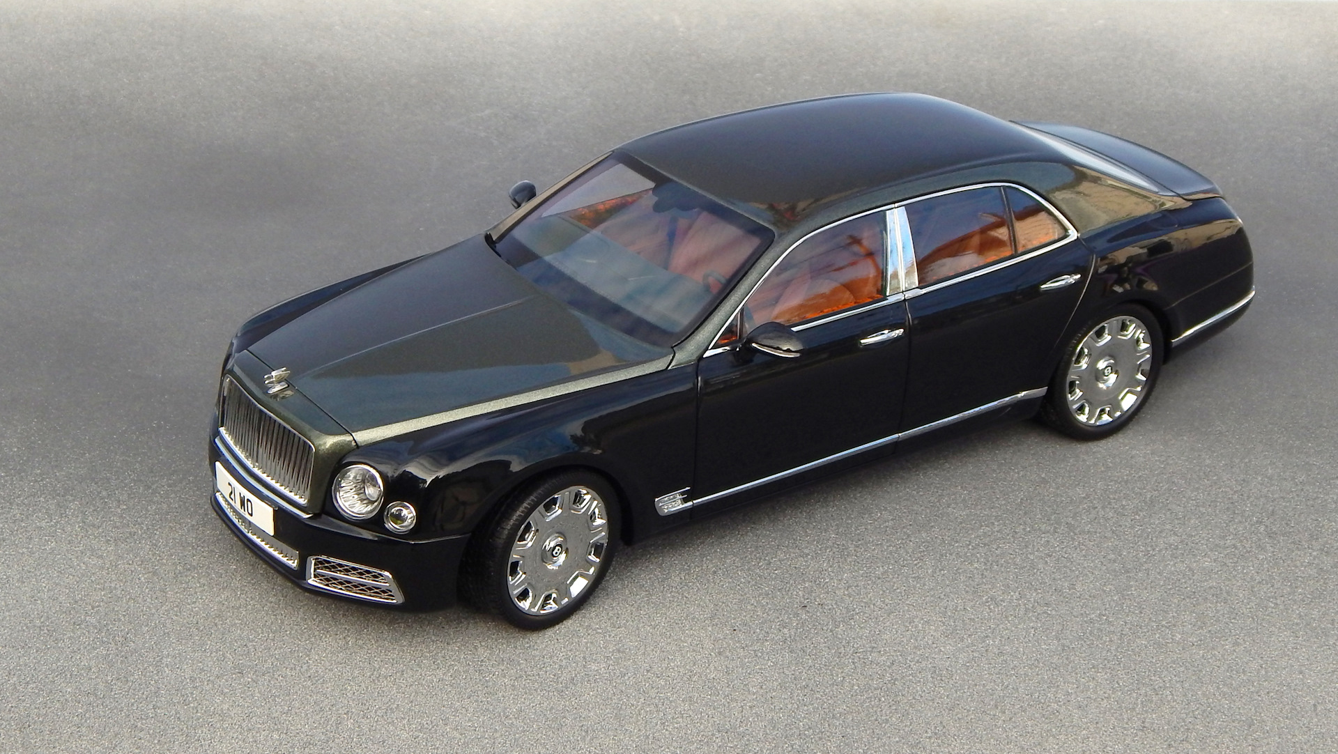 Bentley Mulsanne Speed, 2017 (1/18 Almost Real) Part-1 — Сообщество  «Масштабные Модели» на DRIVE2