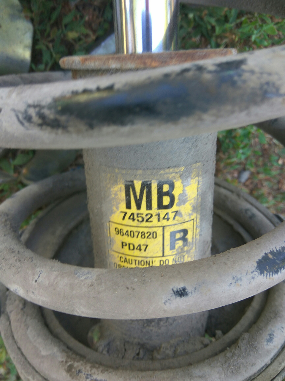 96407820 Стойка передняя правая с амортизатором / Chevrolet Lacetti 03 ...