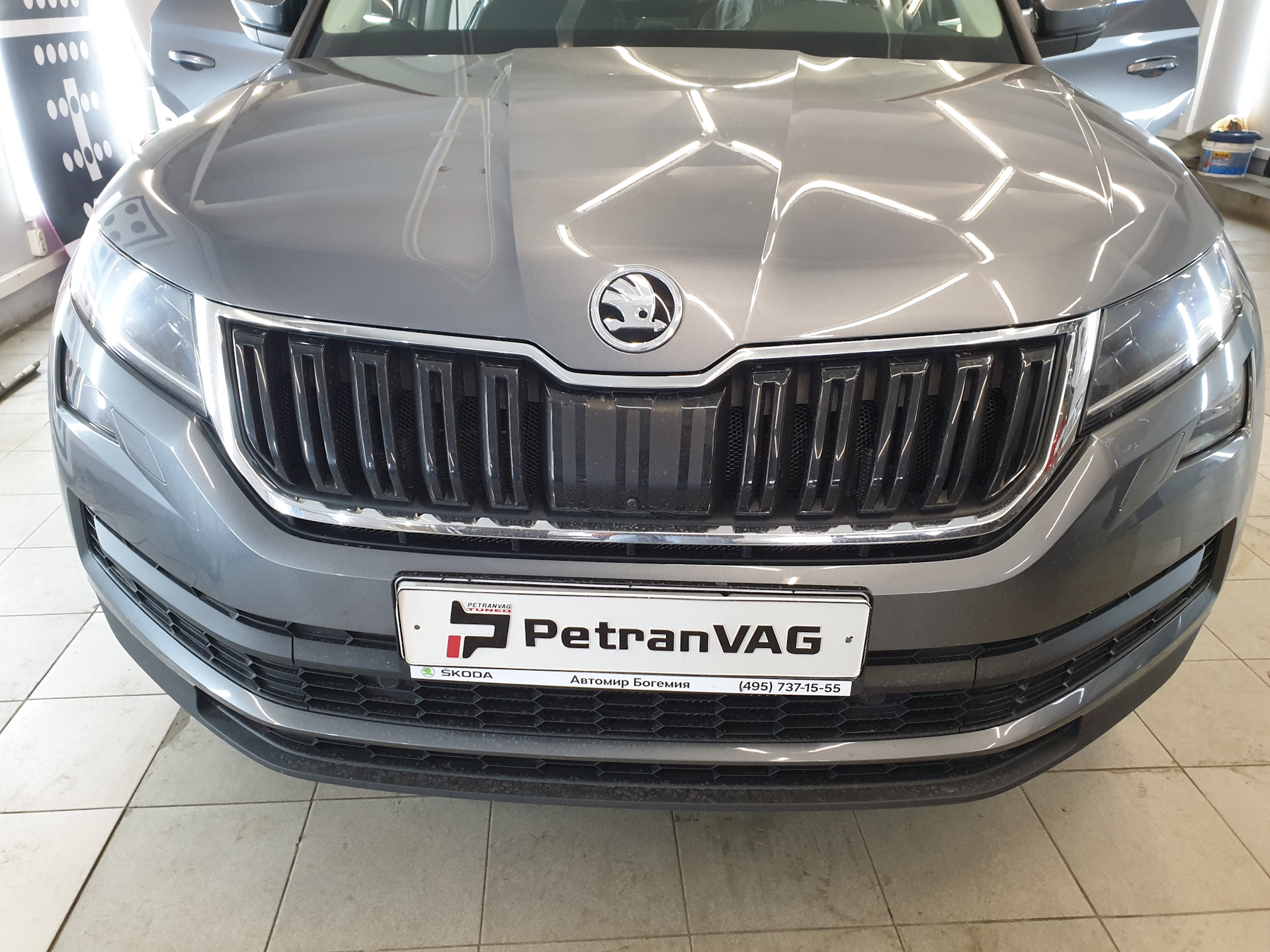 Skoda Kodiaq реснички. Skoda Kodiaq drive2. Ноускат Шкода Кодиак. Противотуманки Шкода Кодиак.