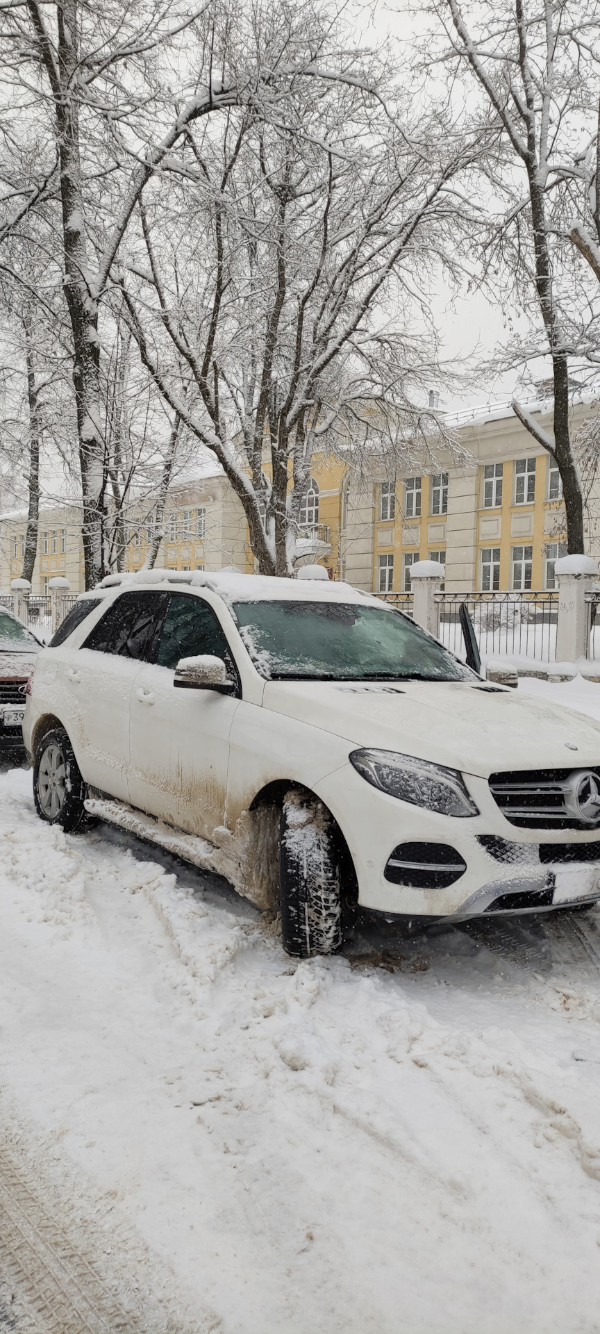 Поездка в Дивеево — Mercedes-Benz GLE-Class (W166), 3 л, 2016 года |  путешествие | DRIVE2