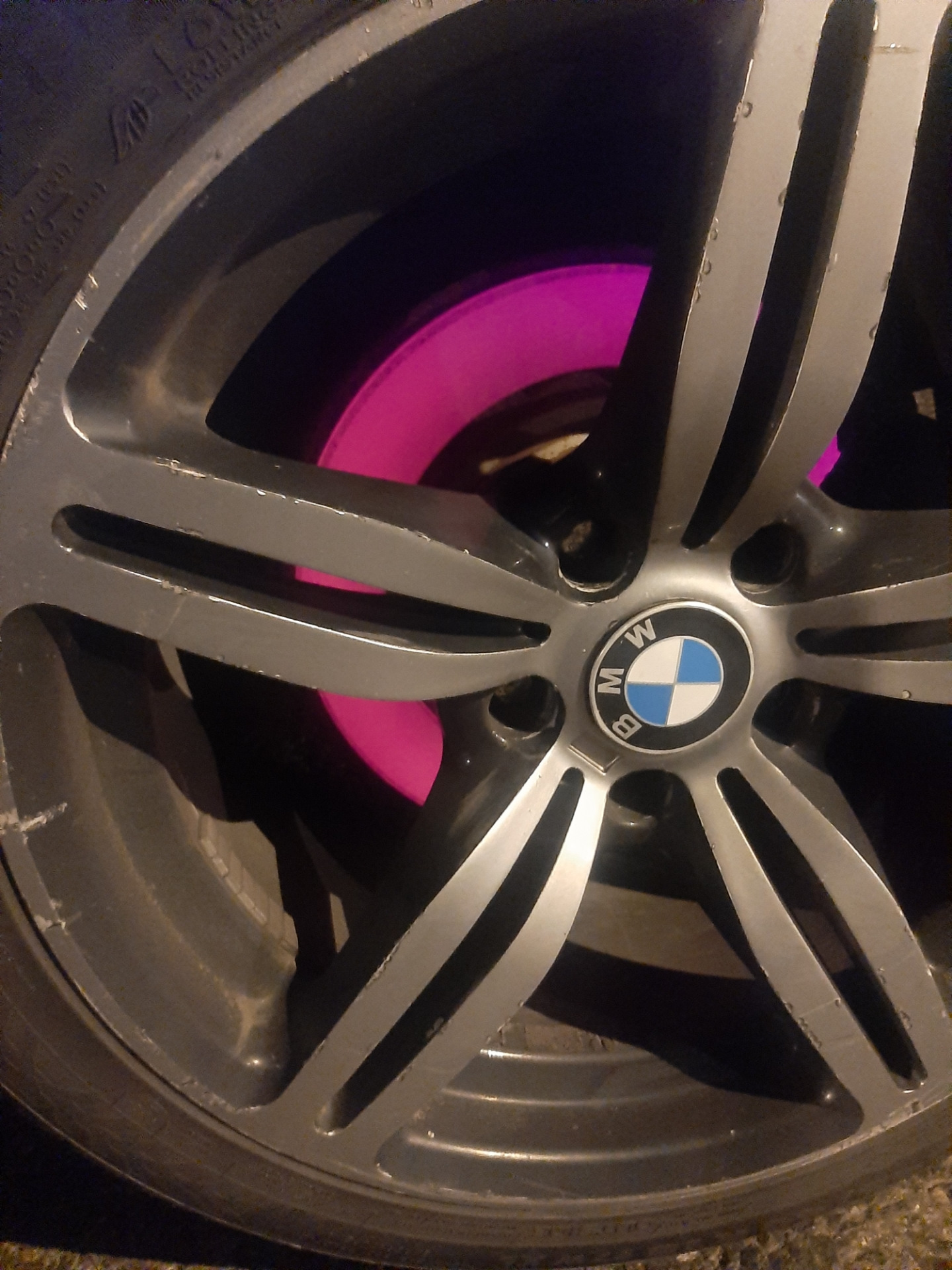 Часть 1 Клинят задние суппорта на бмв е39 — BMW 5 series (E39), 3 л ...