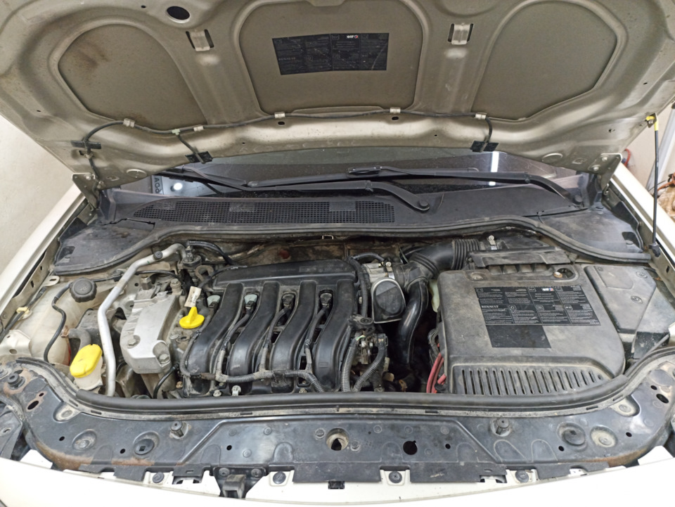 #25 втулка рейки, переклейка крышки картерных газов — Renault Megane II ...