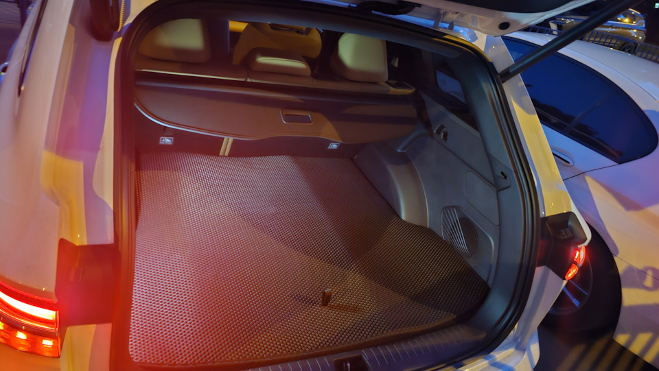 Фото в бортжурнале Geely Monjaro