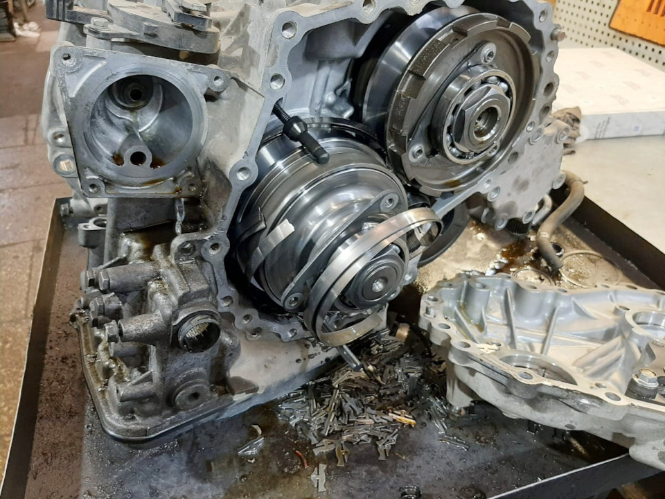 Вариатор кашкая проблемы. Вариатор Nissan Qashqai jf011e. Вариатор Nissan Qashqai 2.0. Вариатор jf011e Nissan Qashqai 2.0. Ремень вариатора Ниссан Кашкай 2.0.