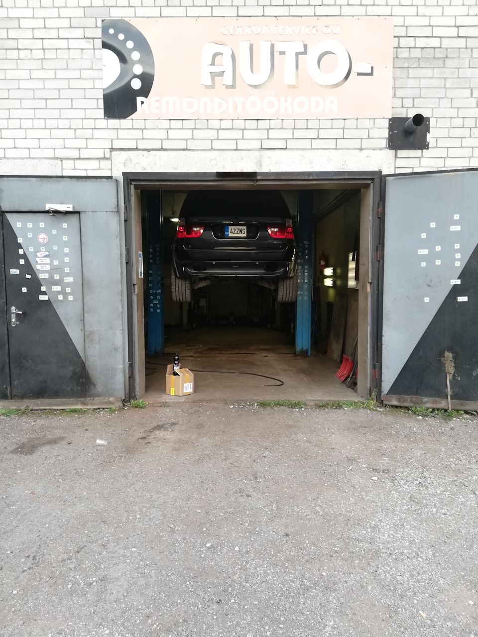 Сборка передней стойки — Toyota Carina E, 1,6 л, 1992 года | своими ...