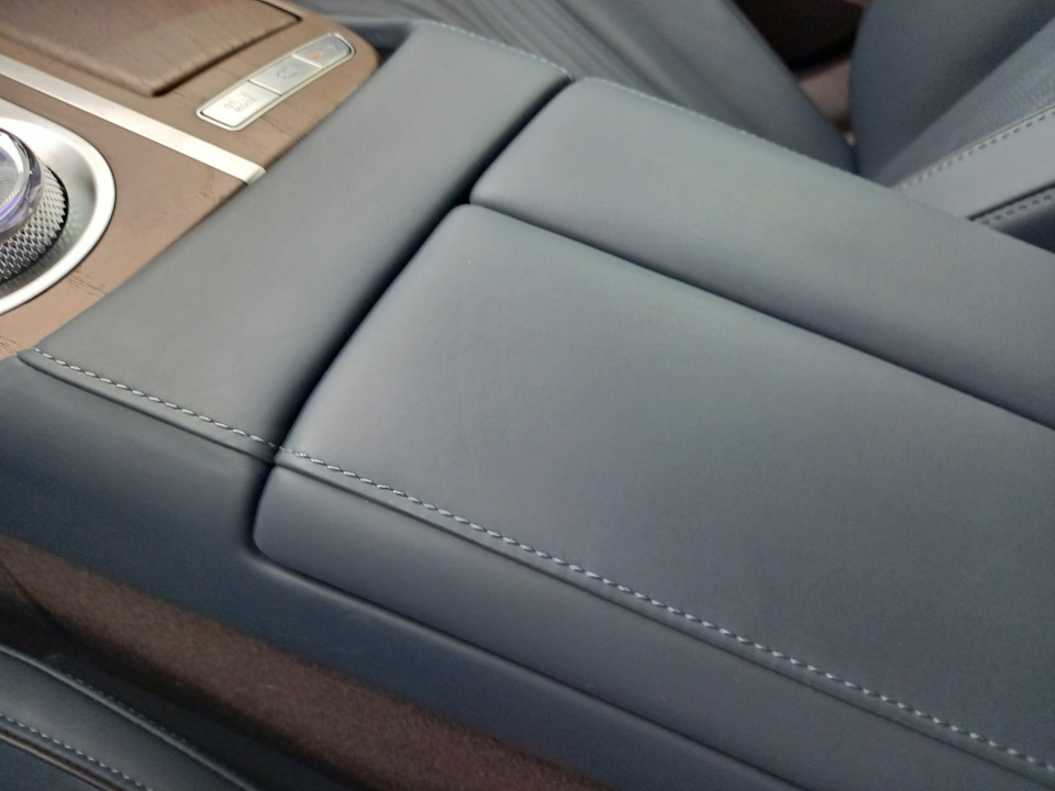 Фото в бортжурнале Audi A6 (C8)