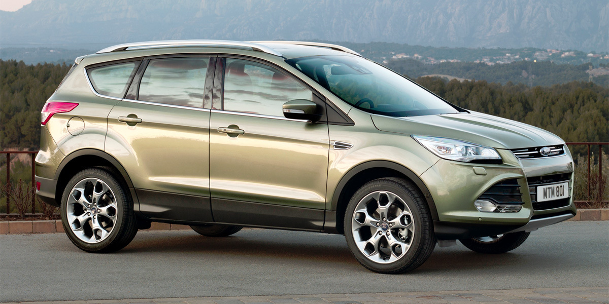 Форд куга поколения. Ford Kuga 2013. Форд Куга 2. Форд Куга 2021. Ford Kuga 3.