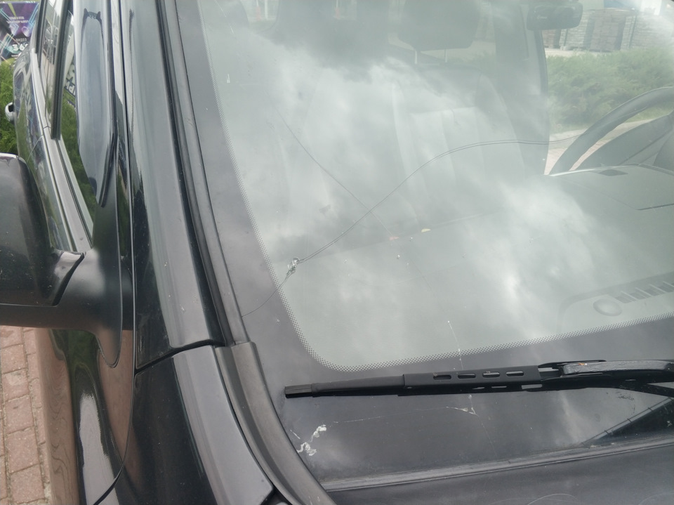 Замена ветрового стекла — Hyundai Santa Fe (2G), 2,4 л, 2010 года ...