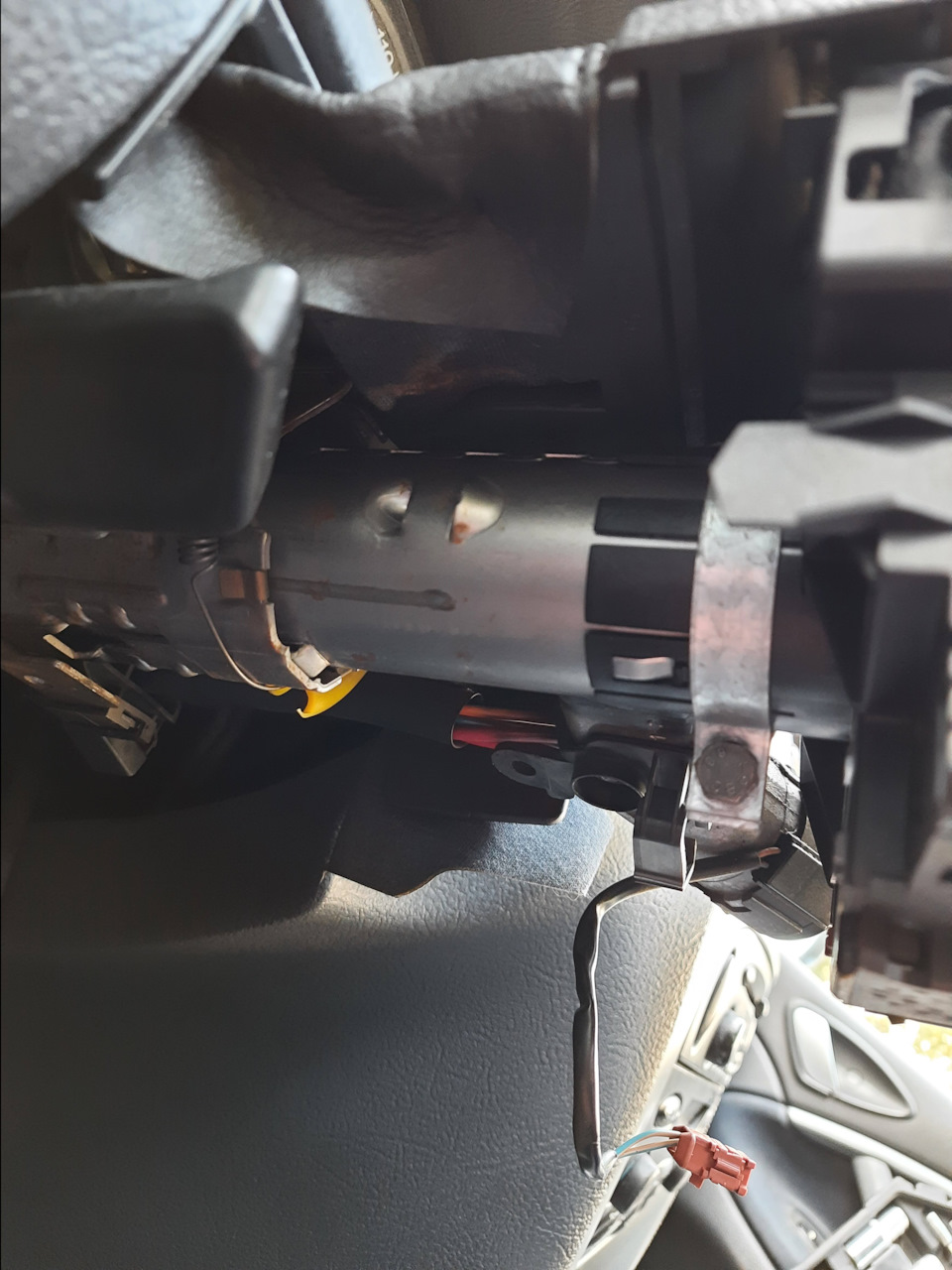 Хомут с болтом на 10 — Citroen C5 (1G)