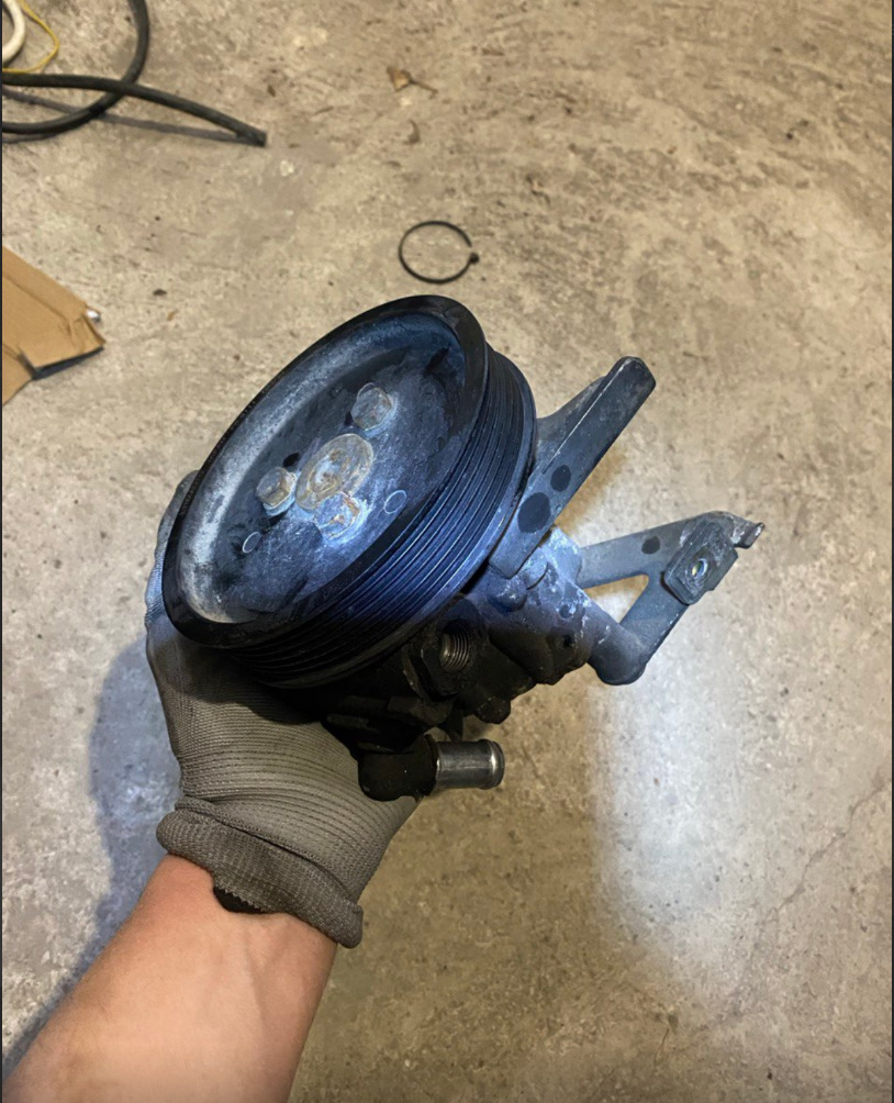 Фото в бортжурнале BMW 5 series (E39)