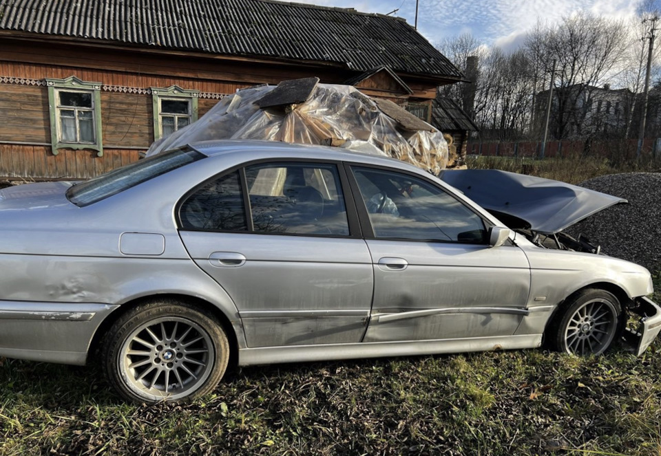 Прикупил еще одну Е39 — BMW 5 series (E39), 3,2 л, 2002 года | продажа ...