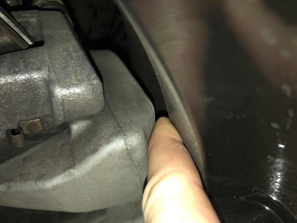 До суппорта от обода пол пальца, до спиц кулак пролезет — BMW X3 (G01)