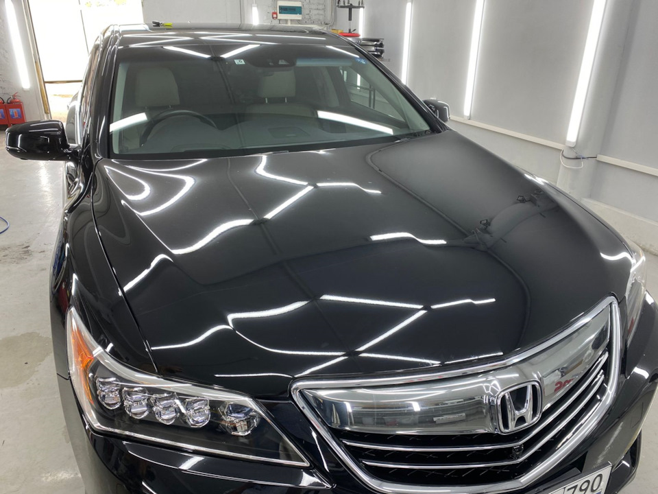 Оклейка части капота защитной пленкой — Honda Legend (KC), 3,5 л, 2015 ...
