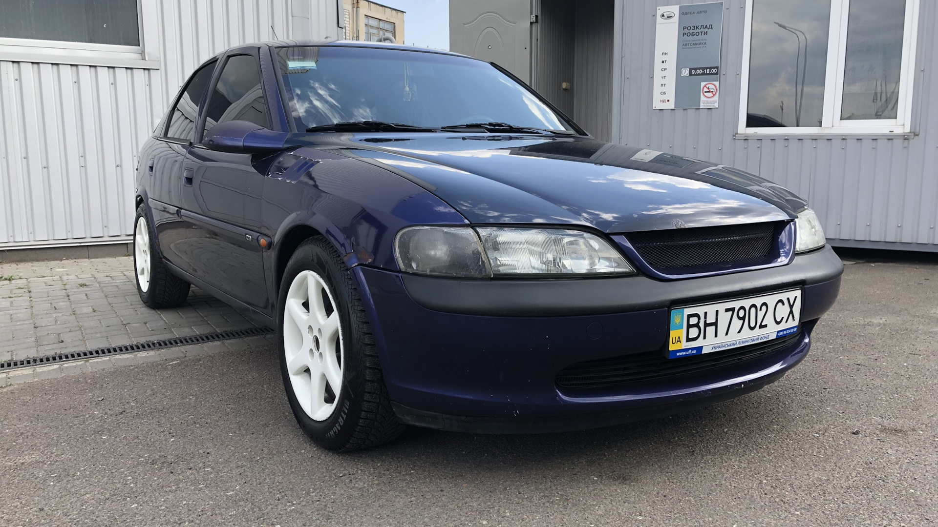 Opel Vectra B 1.8 бензиновый 1997 | Messner на DRIVE2