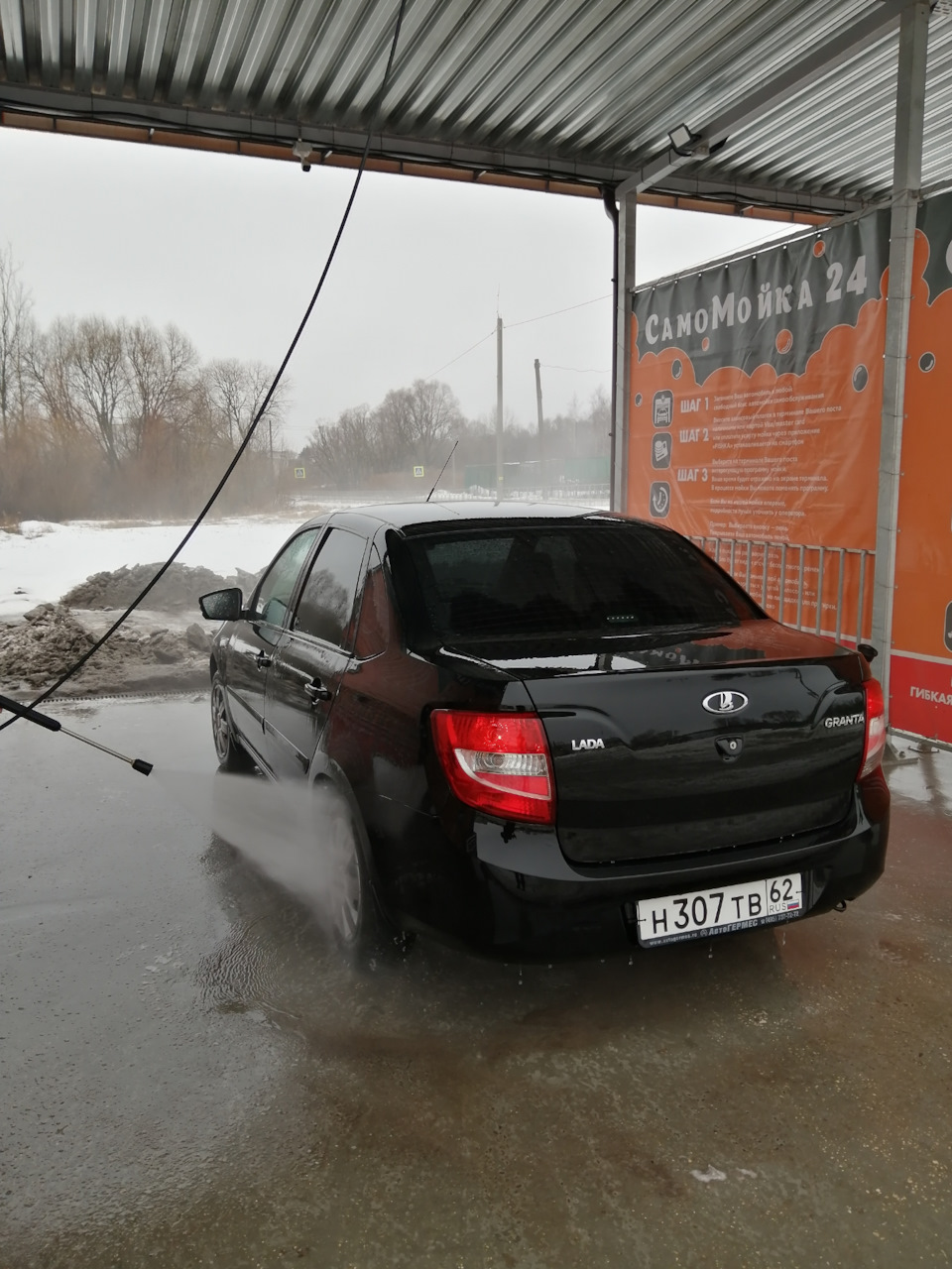 Реагенты на кузове автомобиля — Lada Гранта, 1,6 л, 2017 года | наблюдение  | DRIVE2