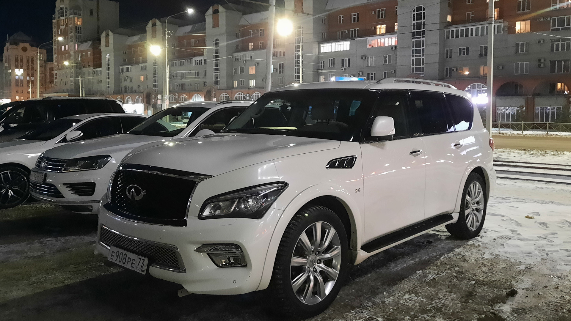 Infiniti QX80 5.6 бензиновый 2015 | My six four на DRIVE2