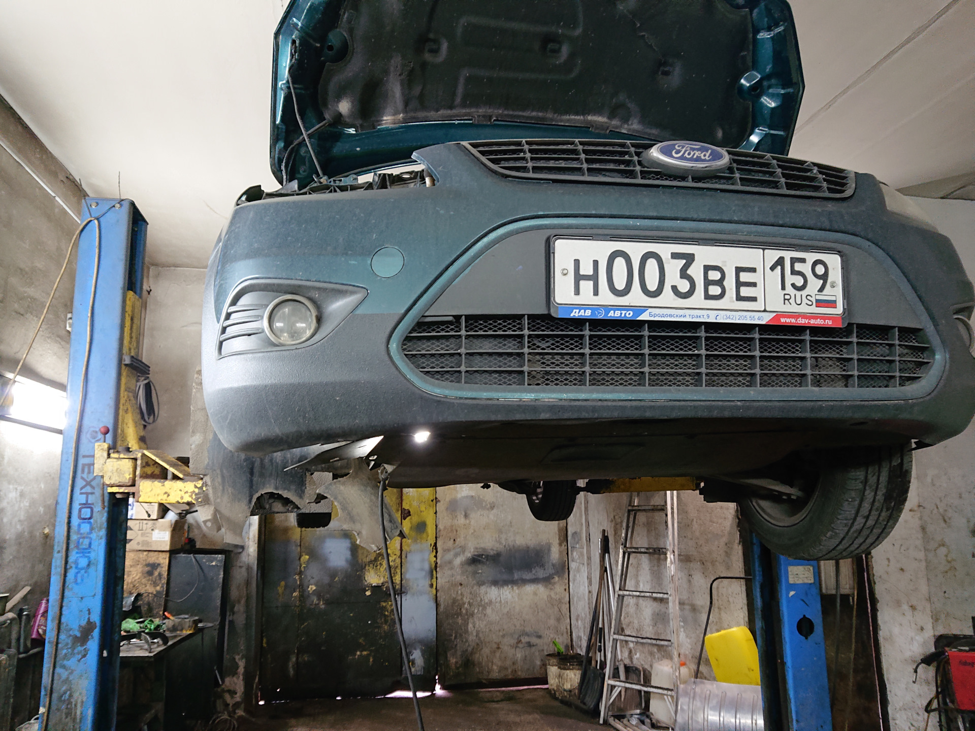 Замена жидкости в ЭГУР — Ford Focus II Sedan, 1,8 л, 2008 года ...