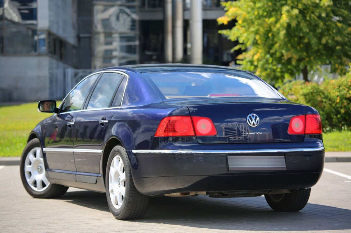 VW Phaeton 2011