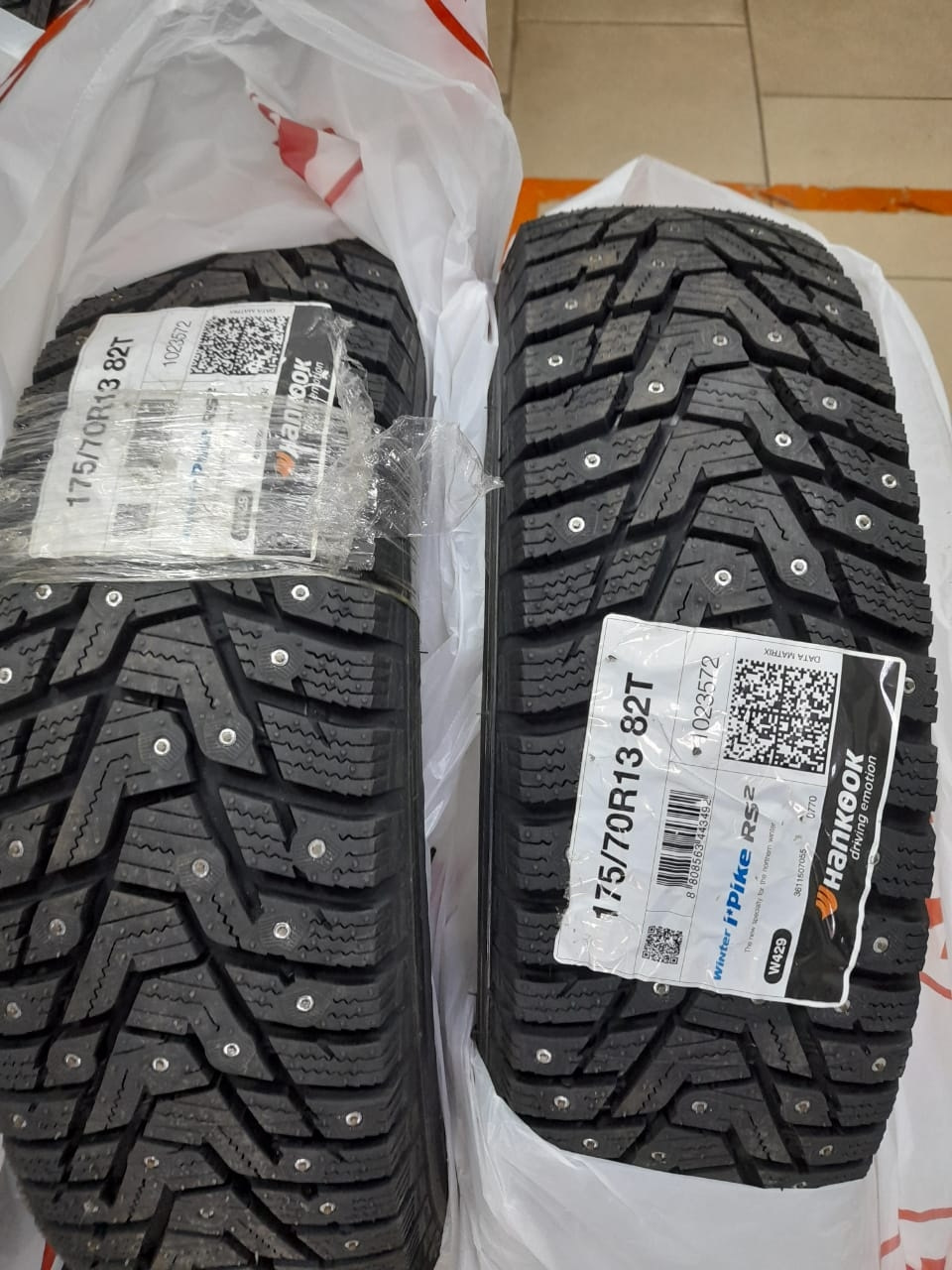 Шины hankook w429a r18. Направление вращения Ханкук Винтер rs2. Как обкатать зимние шипованные шины Ханкук w429. R-429. 155/80r13 Hankook w429 79t.