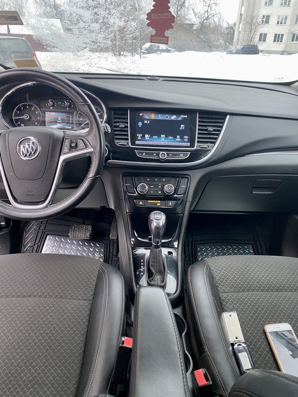 Официально продан — Buick Encore, 1,4 л, 2018 года | продажа машины | DRIVE2