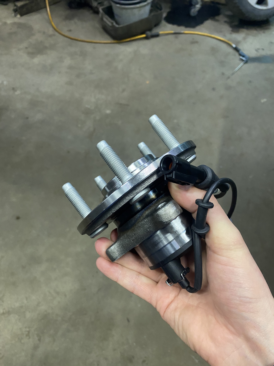 Замена ступичного подшипника — Jaguar XF (1G), 3 л, 2012 года | визит ...