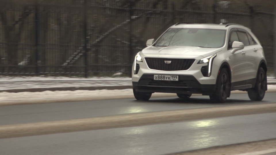 Фото в бортжурнале Cadillac XT4